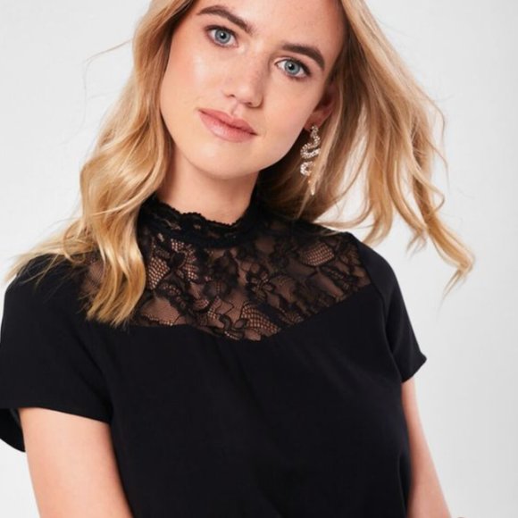 Short Sleeve Lace Top - Picture 2 of 3